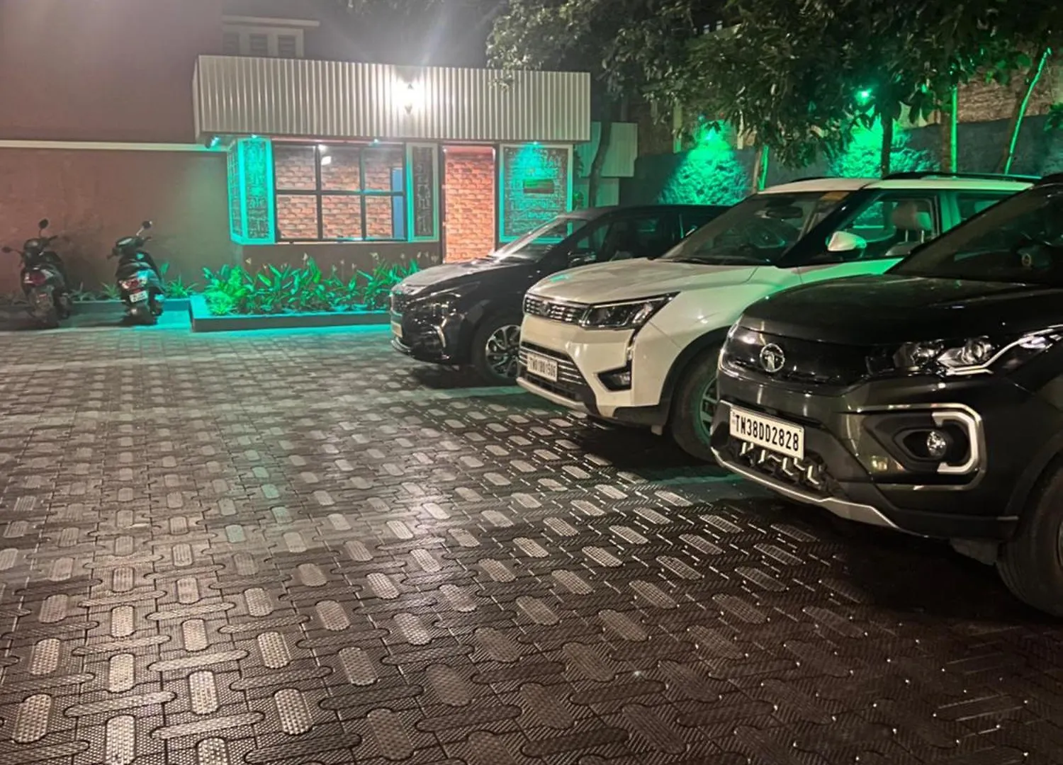 Easy Inn Wayanad Kaniyāmbetta Appartement